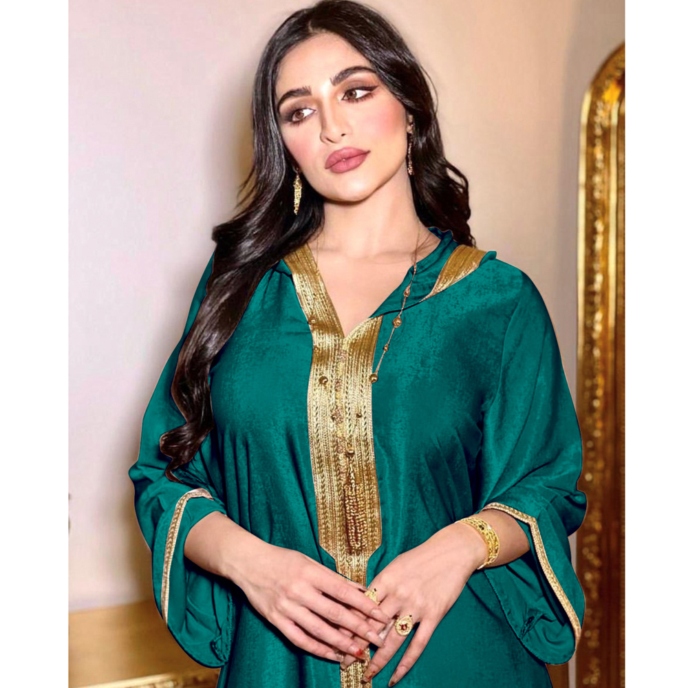 Muslim  Ladies Hooded Velvet Dress Abaya Embroidery Jalabiya Red White Green Robe with Hat Dubai Turkey Kaftan  New