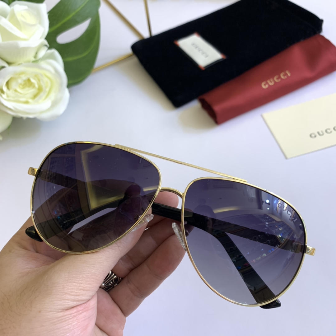 Gucci Men’s Sunglasses ASS650109